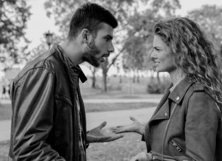 5 Reasons Why Sometimes It Is Okay To Cut Ties with Toxic Family Members