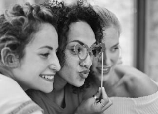 Hang Out With People Who Fits Your Future, Not Your History